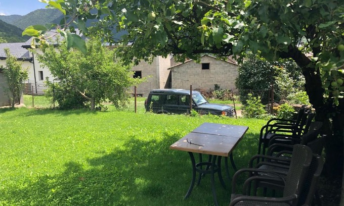 Sarvise Apartment | Stylish Family-Friendly Stay at Apartamentos Casa Botero