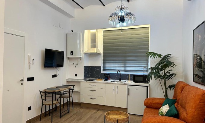 Distrito Noroeste Apartment | Family-Friendly Retreat at Apartamentos Casa el Gorras