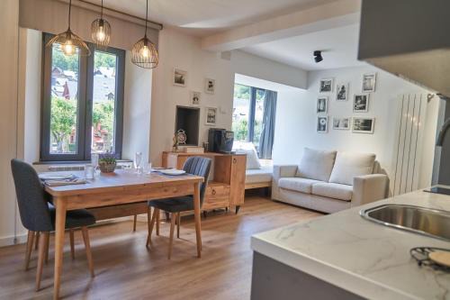 Bossost Apartment | Guest Rated 9.6 - Casa Nostra Apartments with Hot Tub