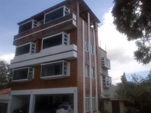 Zona 13 Apartment | Comfortable Apartments Near the Airport with Great Amenities