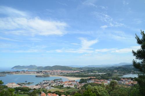 Bareyo Apartment | Pet-Friendly Apartamentos Cuberris with Great Guest Ratings