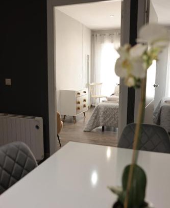 Jerte Apartment | Pet-Friendly Apartamentos Dacris: Family-Approved Getaway