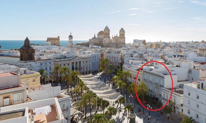 Old Town Apartment | Welcoming Apartamentos El Capitan Veneno with Top Ratings