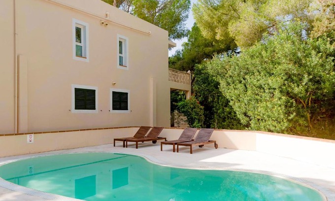 Calo de Sant Agusti Apartment | Experience El Pino: Oceanfront Apartments in Formentera