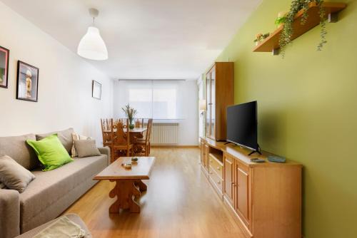 Abena Apartment | Inviting Apartamentos IRENE in the Aragonese Pyrenees