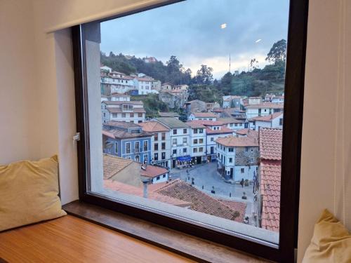 Cudillero Apartment | Discover Apartamentos la Garita - Family-Friendly Retreat