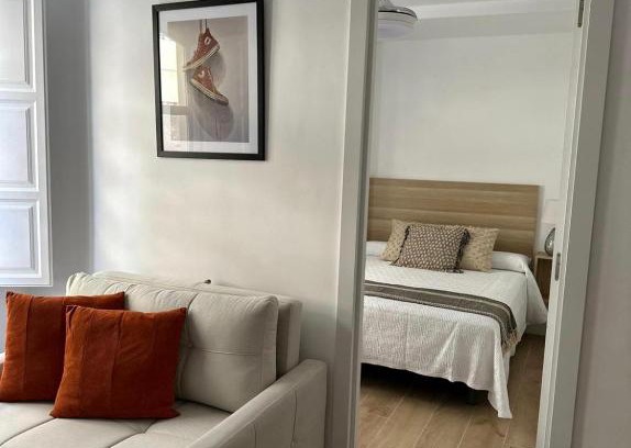 Adra Apartment | Child-Friendly Apartamentos La Hormiga Deluxe - Rated 9.4