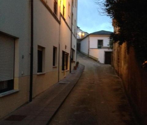 Figueras (Castropol) Apartment | Oceanfront Comfort at Apartamentos Las Fuentes - Rated 9/10