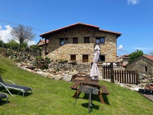 Los Tojos Apartment | Child-Friendly Apartamentos Los Tojos with 9.4/10 Guest Rating