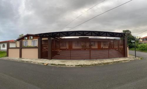 Barrio Pilo Apartment | Family-Friendly Stay at Apartamentos Maily - Rated 9/10
