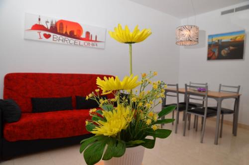 Navas Apartment | Discover Apartamentos Navas 2: Family-Friendly Retreat