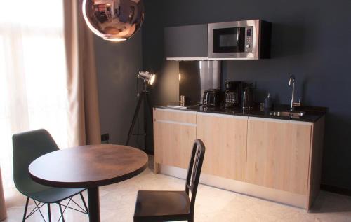 Ensanche Centro Apartment | Ideal Stay at Apartamentos NONO: Wheelchair Accessible Comfort