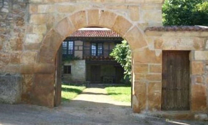 Alfoz de Lloredo Cottage | Inviting Padruno 5 Apartments with Ocean View & Spa Access