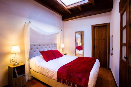 Hervas House | Family-Friendly Apartamentos Puente de la Judería, Rated 9.3