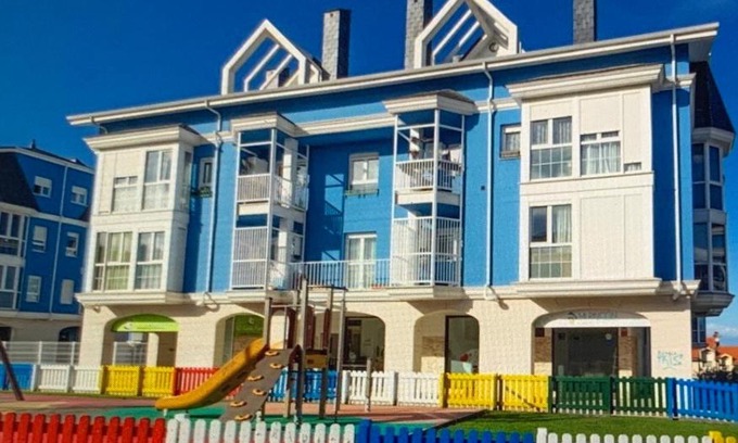 Liencres Apartment | Prime Location: Apartamentos Puerta del Mar - 10/10 Rating
