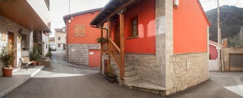 Llanos Apartment | Pet-Friendly Retreat at Apartamentos Rurales Les Martes