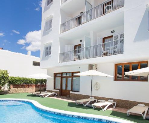 Es Canar Apartment | Oceanfront Apartamentos Sofía with Pool & Child-Friendly Amenities