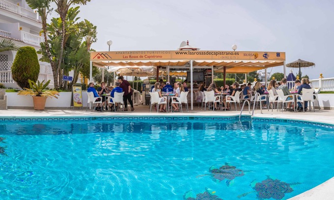 Nerja Hotel | Discover Apartamentos Turísticos Las Rosas de Capistrano