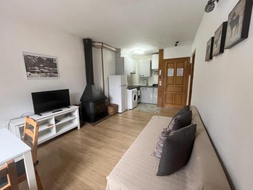 Canfranc Apartment | Comfortable Apartamentos Turísticos Río Gállego for Families
