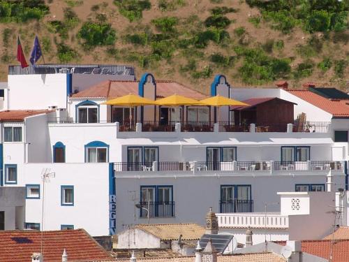 Albufeira Apartment | Budget-Friendly Stay at Apartamentos Turisticos Regina