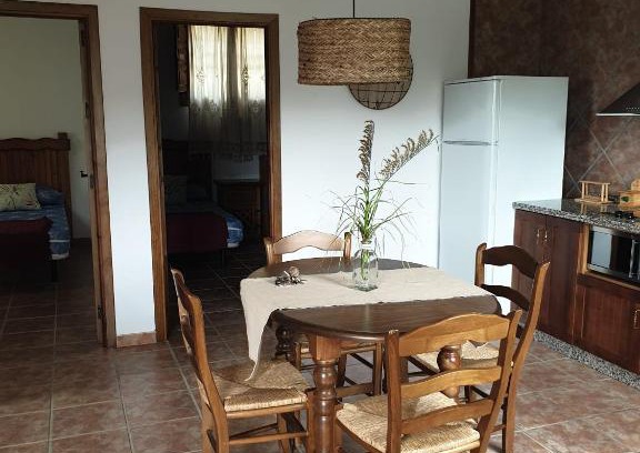 Periana Apartment | Pet-Friendly Apartamentos Vilo in Scenic Axarquía
