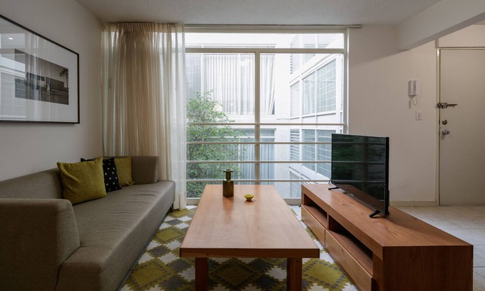 Zona Minerva Apartment | Guest Rated 9/10 at Apartamentos West End with Spa & Breakfast