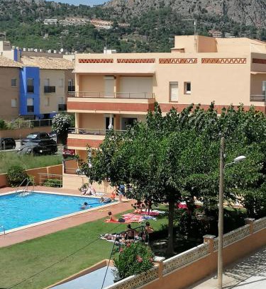 Els Griells Apartment | Oceanfront Comfort at Apartaments Fincasol – Family Friendly
