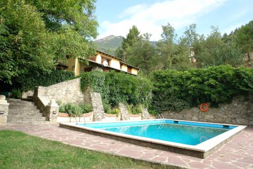 El Pont De Bar Apartment | Discover Apartaments La Taverna dels Noguers with Ocean Views