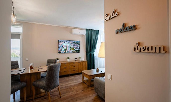 Alba Iulia Apartment | Top-Rated Apartamentul Cetății Alba Iulia with Family Amenities