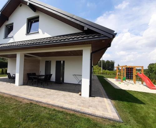 Okuninka Apartment | Cozy Oceanfront Stay at Apartamenty Borówka - 8.8/10 Rated