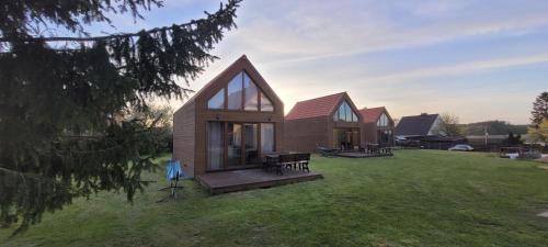 Rydzewo House | Family-Friendly Stay at Apartamenty Drewniaki