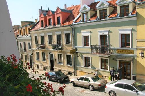 Sandomierz Apartment | Family-Friendly Stay at Apartamenty Furta Dominikańska