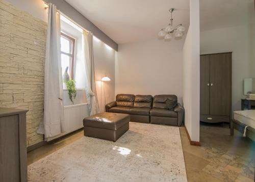 Sieradz Apartment | Pet-Friendly Stay at Apartamenty na Warszawskiej, 8.8/10
