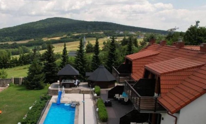 Krajno Pierwsze Apartment | Top-Rated Apartamenty pod Łysicą with Ocean View & Spa