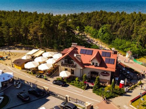 Krynica Morska Apartment | Oceanfront Retreat: Apartamenty & Restauracja NADMORSKA