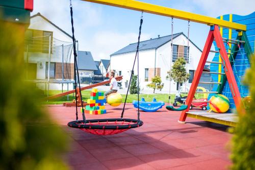 Jastrzebia Gora House | Family-Friendly Oceanfront Retreat: Słoneczny Zakątek