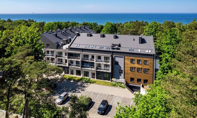 Ustronie Morskie Apartment | Relax at Apartamenty Sun & Snow Dwie Sosny with Ocean View