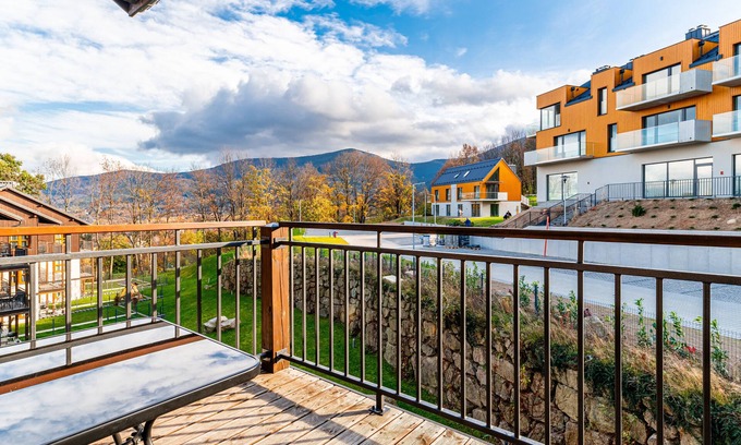 Karpacz Apartment | Discover Sun & Snow Residence Karpacz: Pet-Friendly Retreat