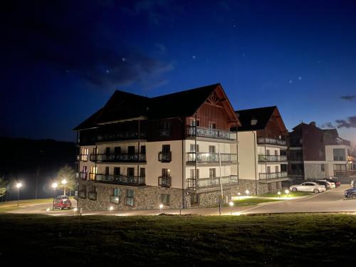Czorsztyn Apartment | Stunning Trimont Apartments by Czorsztyn Lake - Rated 9.6