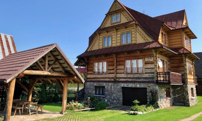 Witow Apartment | Guest Rated: 10/10 at Apartamenty u Krysi with Family Amenities