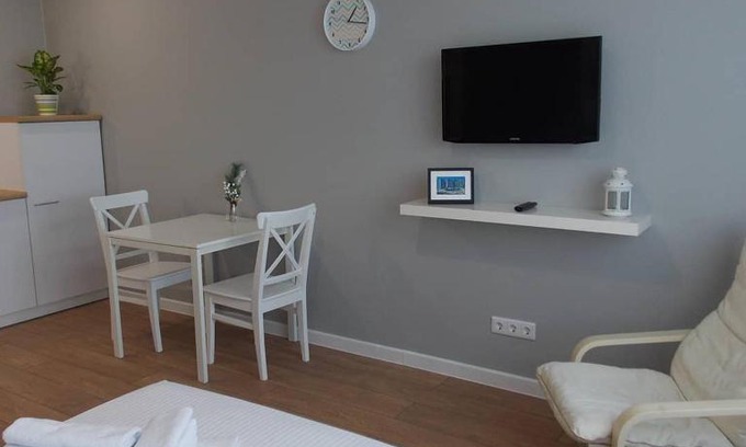 Tsentralnyy okrug Apartment | Guest Rated: Perfect Apartments on Ervye Street, 32