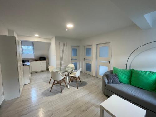 Wisla Apartment | Pet-Friendly Retreat at Apartamenty Wisła Centrum, Rated 9.8