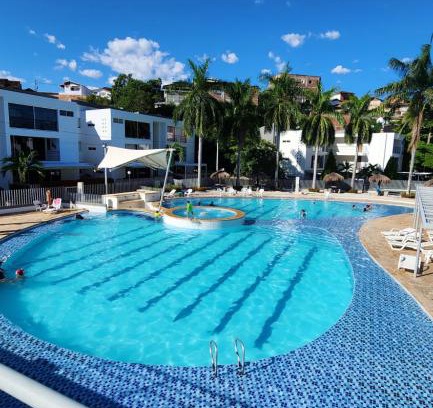 Santa Fe de Antioquia Apartment | Top-Rated Apartasol Santa Fe: Pet-Friendly with Pool & Beach