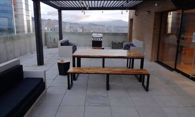 Centro International Apartment | Discover Mitika: 5-Star Pet-Friendly Suite in Centro Internacional