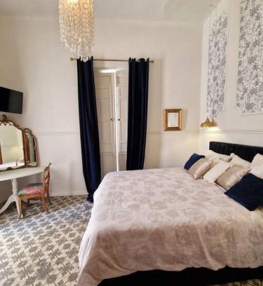 Alicante Apartment | Family-Friendly 90 m2 Apartment in Central Alicante