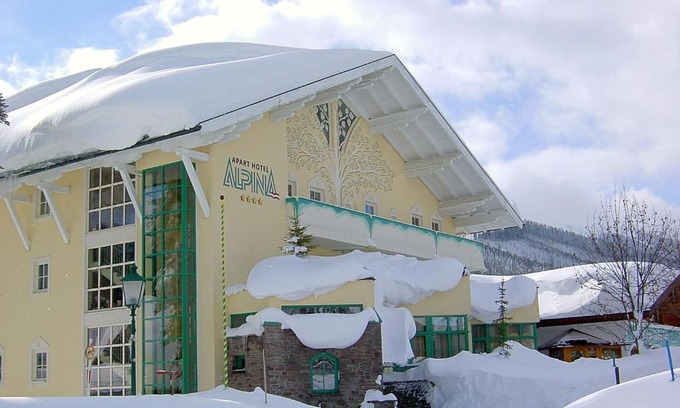 Filzmoos Apartment | Discover Aparthotel Alpina: Family-Friendly & Accessible Stays