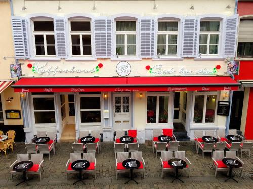 Saarlouis Apartment | Discover Comfort at Aparthotel C'est la vie