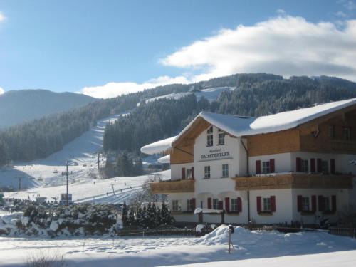 Flachau Apartment | Experience the Best at Aparthotel Dachsteinblick