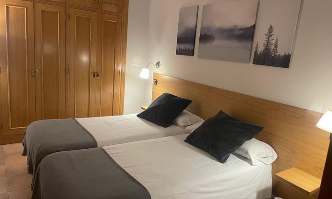 Les Escaldes Apartment | Comfortable Stay at Aparthotel El Serch with Family Amenities