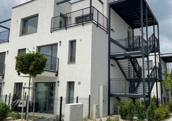 Hruba Borsa Apartment | Family-Friendly Aparthotel Green Resort with Top Ratings